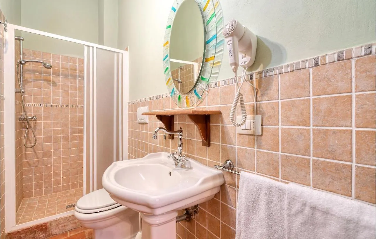 Cinque Querci, Lucignano Villa Pieve Vecchia  Pieve Vecchia (Tuscany)