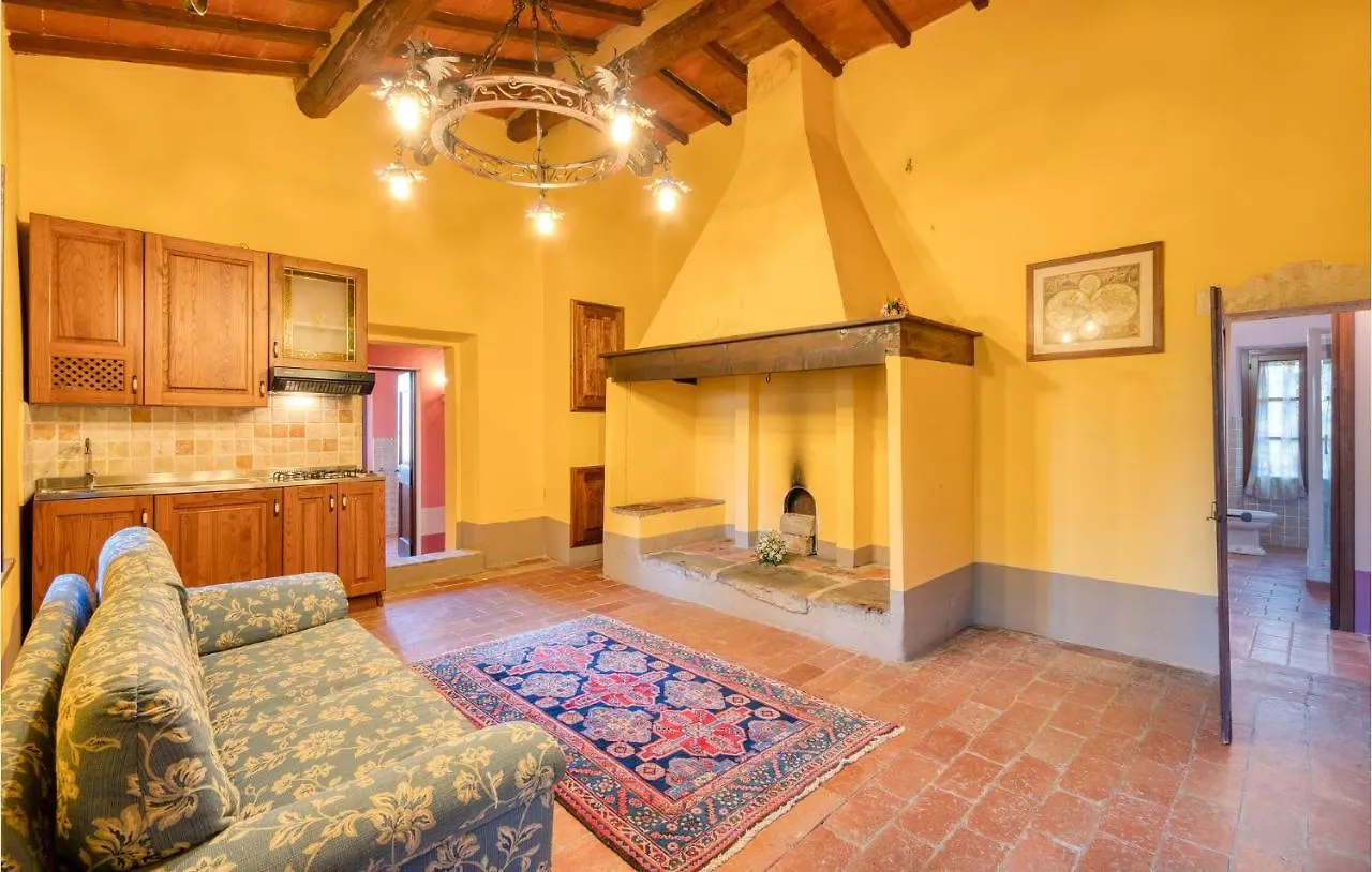 Cinque Querci, Lucignano Villa Pieve Vecchia